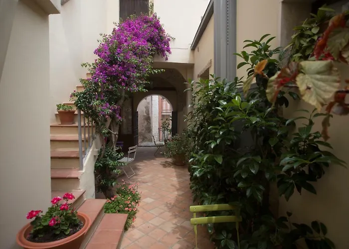 La Casa Incantata 罗卡伊恩佩里亚莱