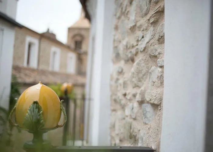 La Casa Incantata * Rocca Imperiale